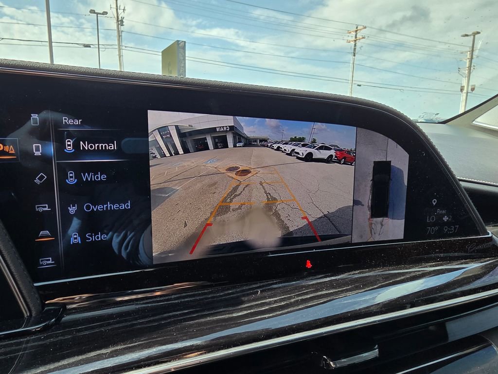 Used 2022 Cadillac Escalade Sport w/ Touring Package AWD/4WD image 18