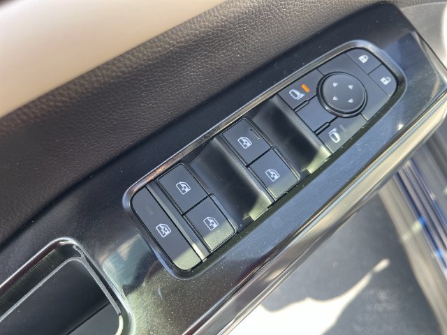 Certified 2023 Nissan Pathfinder SL AWD/4WD image 13