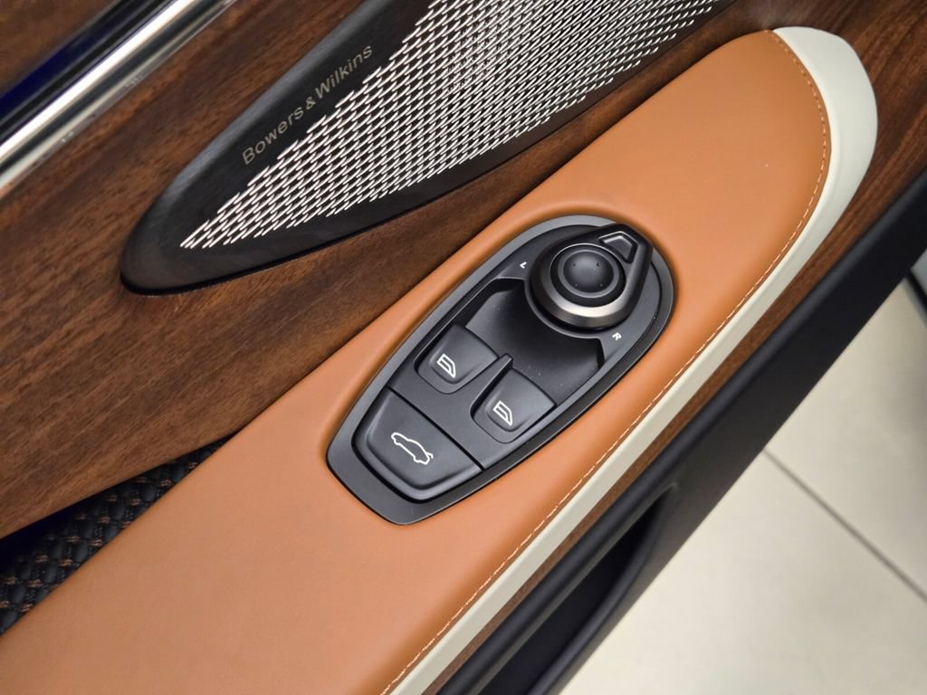New 2026 Aston Martin DB12 Convertible RWD image 39