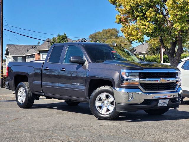 Used 2016 Chevrolet Silverado 1500 LT w/ LT Fleet Convenience Package image 2