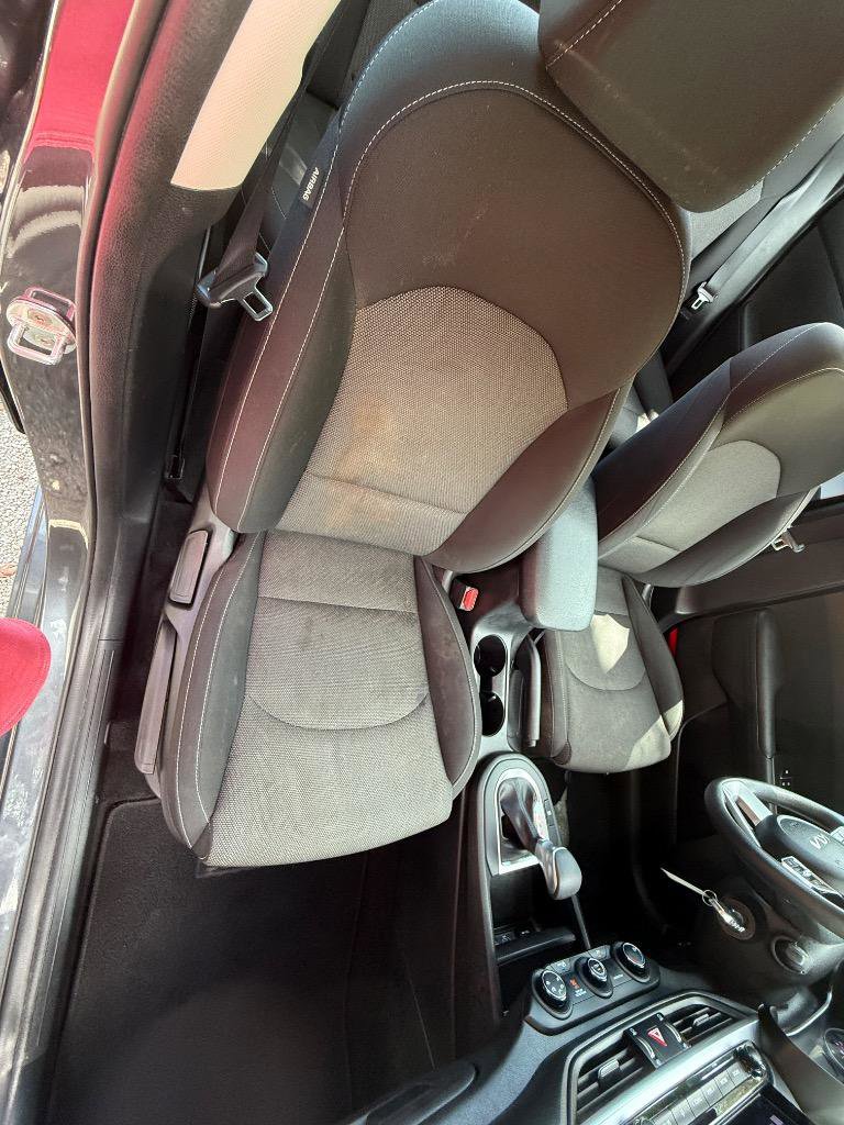 Used 2022 Kia Forte LXS w/ LXS Technology Package image 13