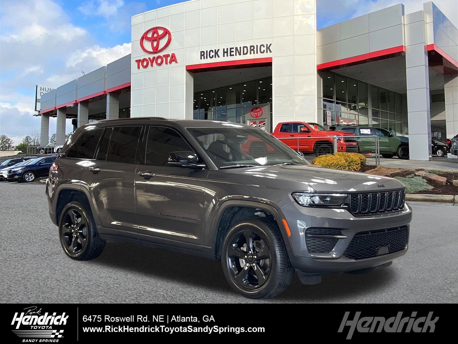 Used 2022 Jeep Grand Cherokee Altitude RWD 360° Tour