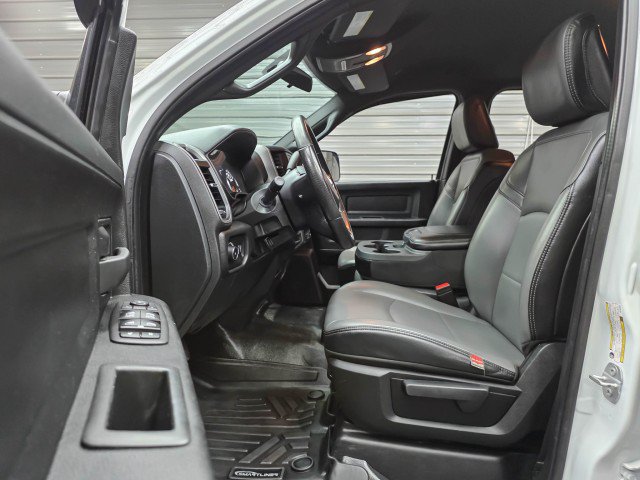 Used 2022 RAM 3500 Tradesman w/ Bed Utility Group AWD/4WD image 15