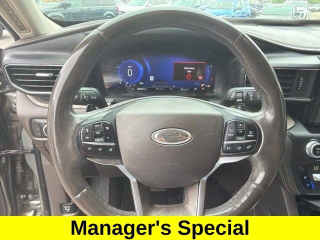 Used 2020 Ford Explorer Platinum w/ Premium Technology Package AWD/4WD image 16