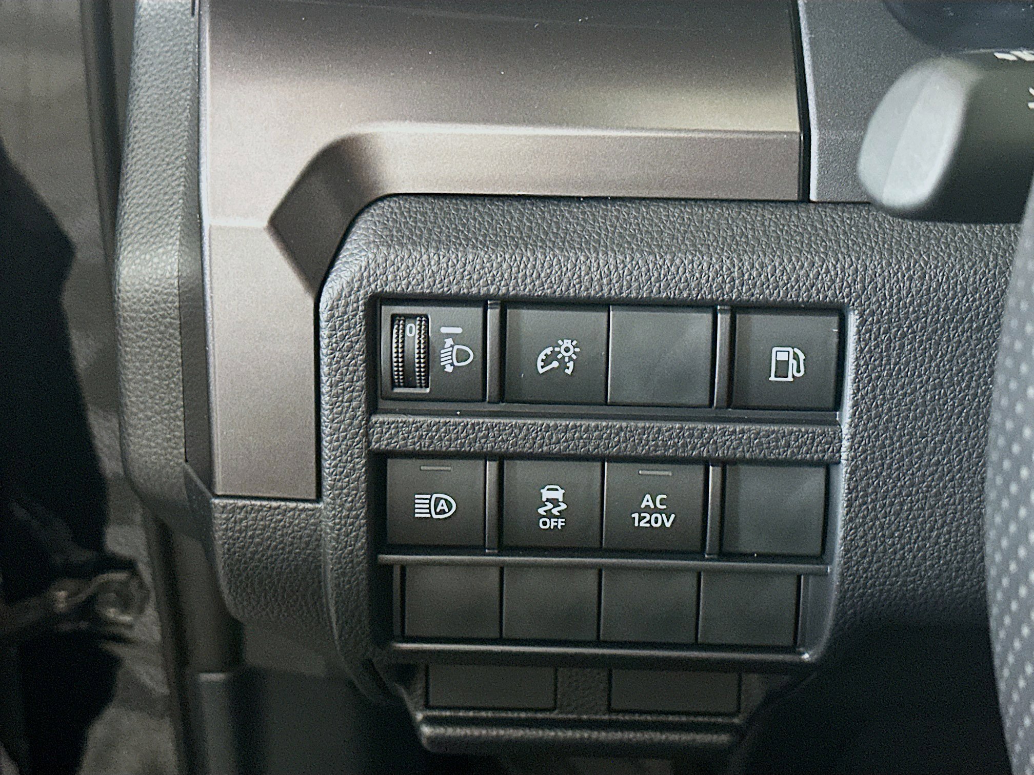 Used 2025 Toyota 4Runner TRD Off-Road image 17