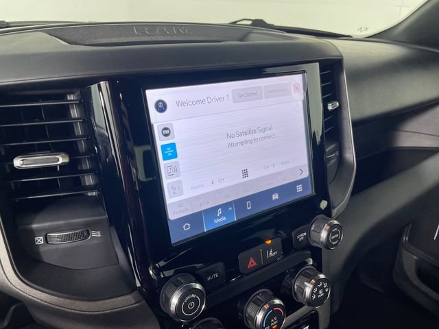 New 2026 RAM 1500 Express AWD/4WD image 5