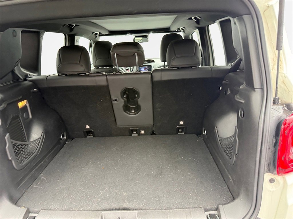 Used 2019 Jeep Renegade Limited w/ Quick Order Package 22P image 24