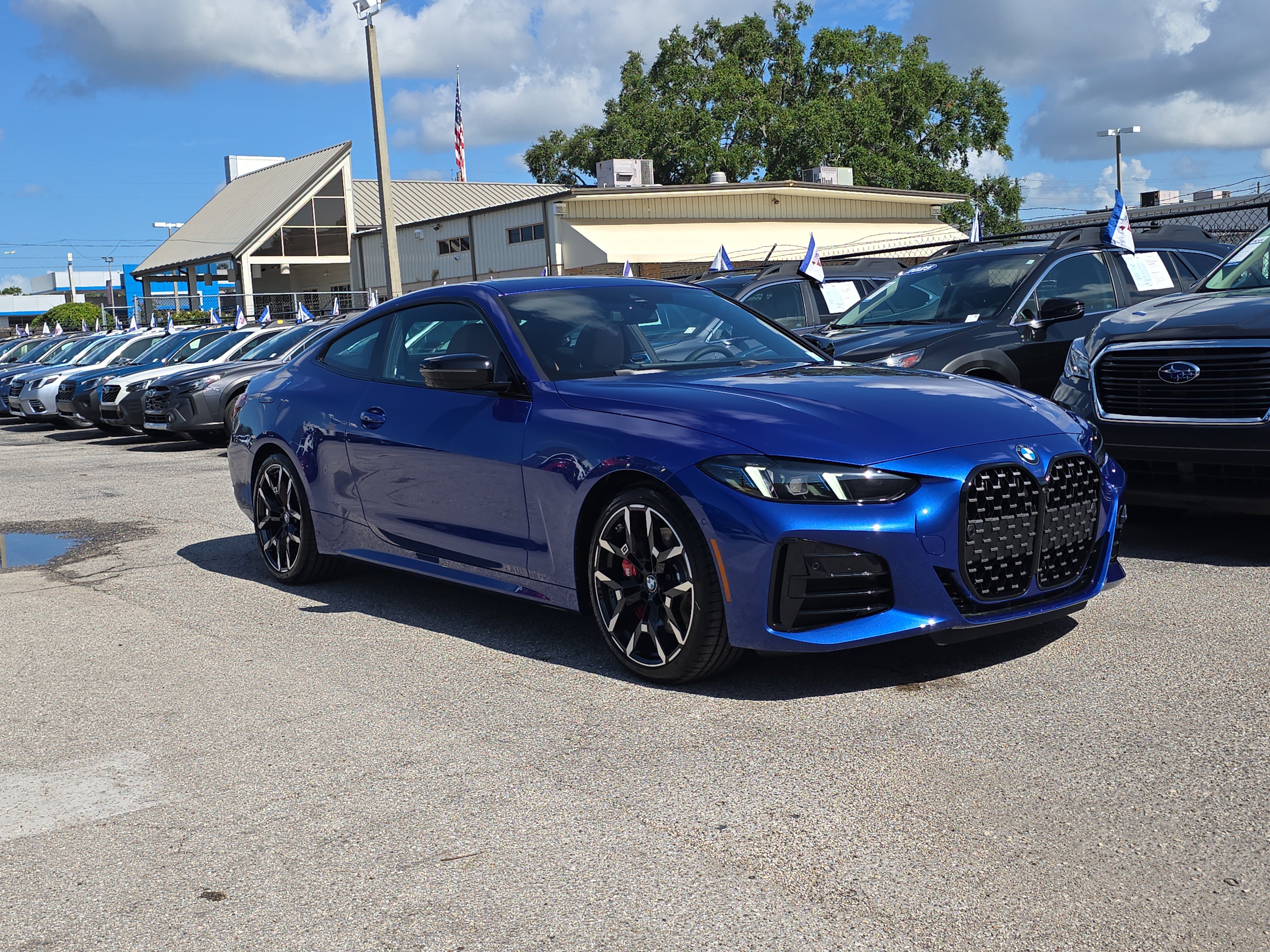 New 2026 BMW 430i Coupe w/ M Sport Package image 2