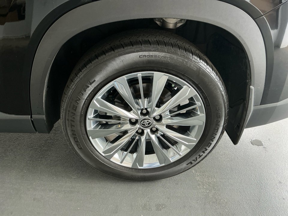 Used 2024 Toyota Grand Highlander AWD image 27