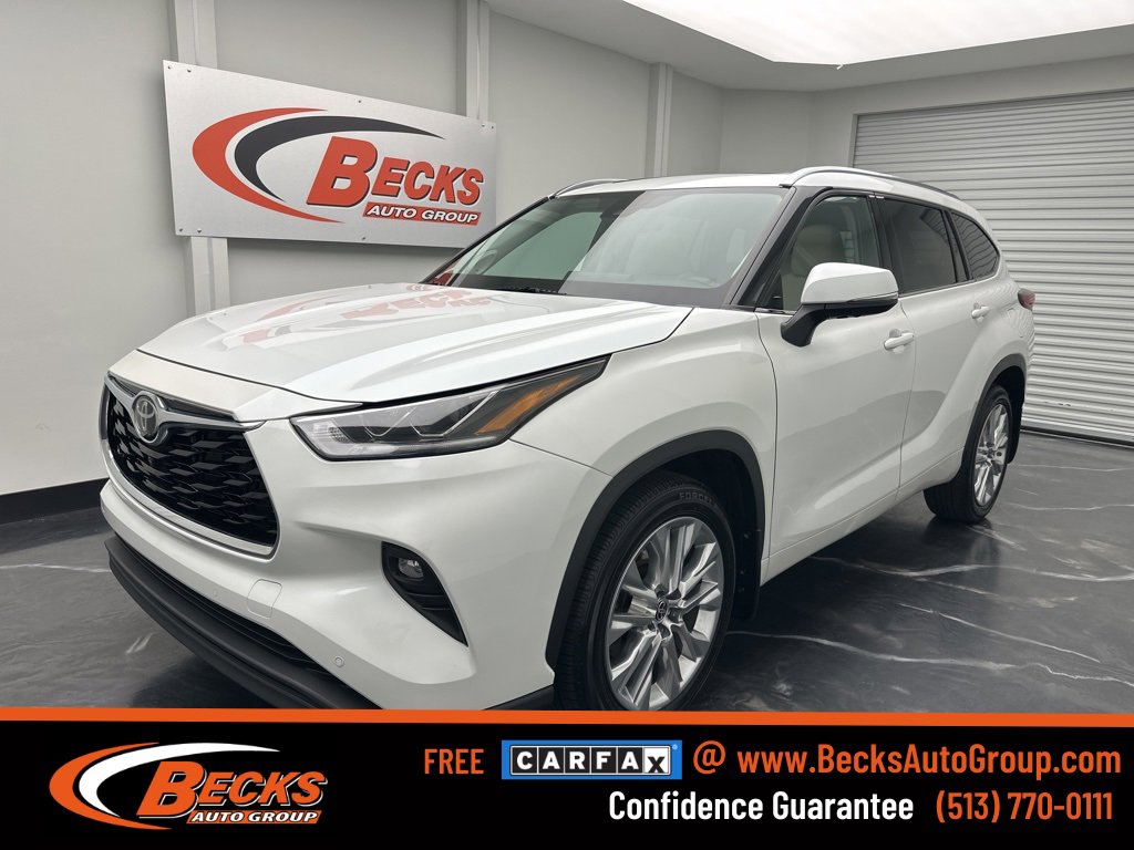 Used 2022 Toyota Highlander Limited image 1