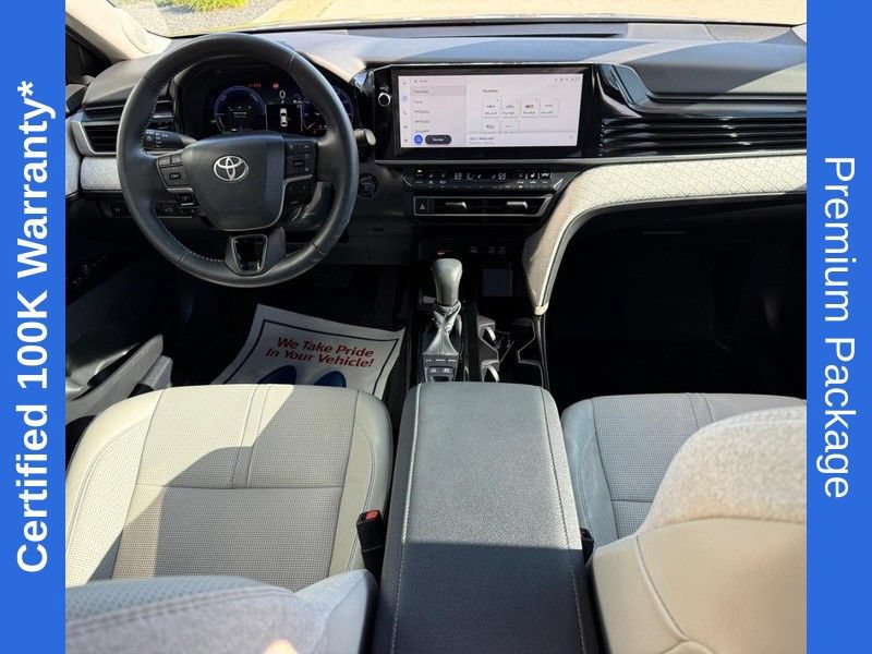 Used 2025 Toyota Camry XLE w/ Premium Package FWD image 13