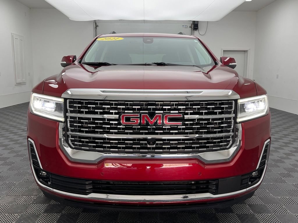 Used 2021 GMC Acadia Denali w/ Denali Technology Package FWD image 16