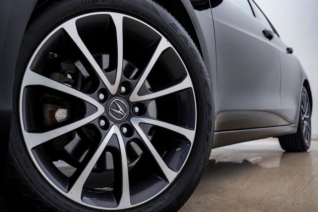 Used 2018 Acura TLX V6 SH-AWD image 5