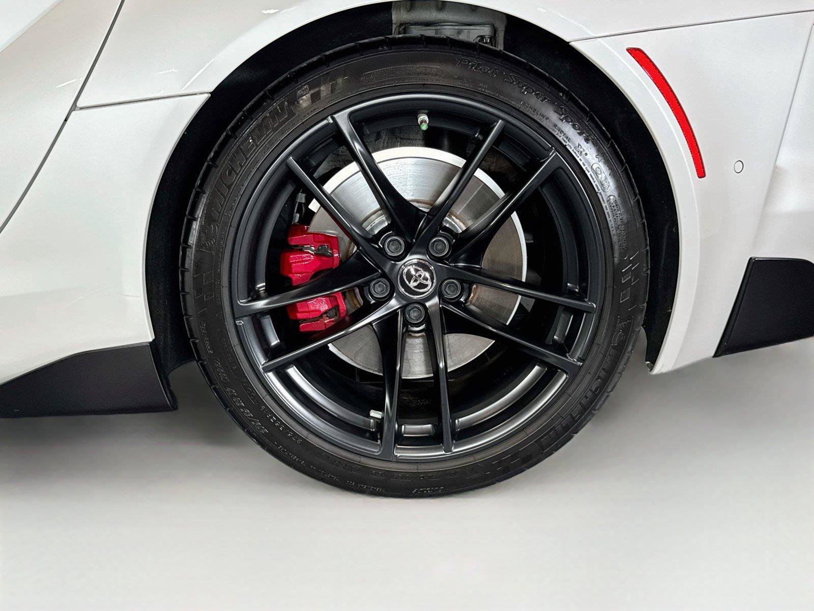 Used 2020 Toyota Supra Launch Edition w/ Driver Assist Package RWD image 32