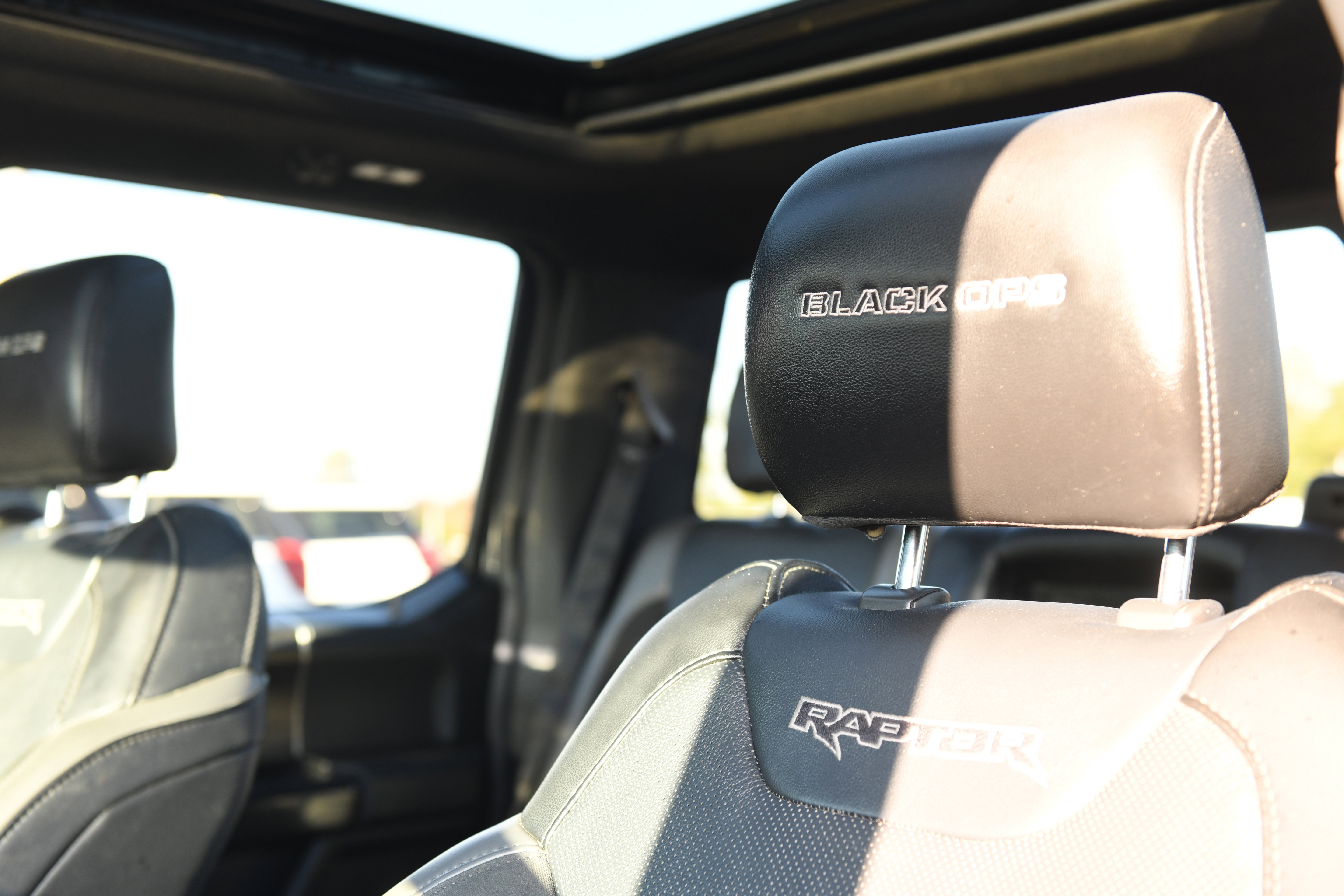 Used 2020 Ford F150 Raptor w/ Equipment Group 802A Luxury image 19