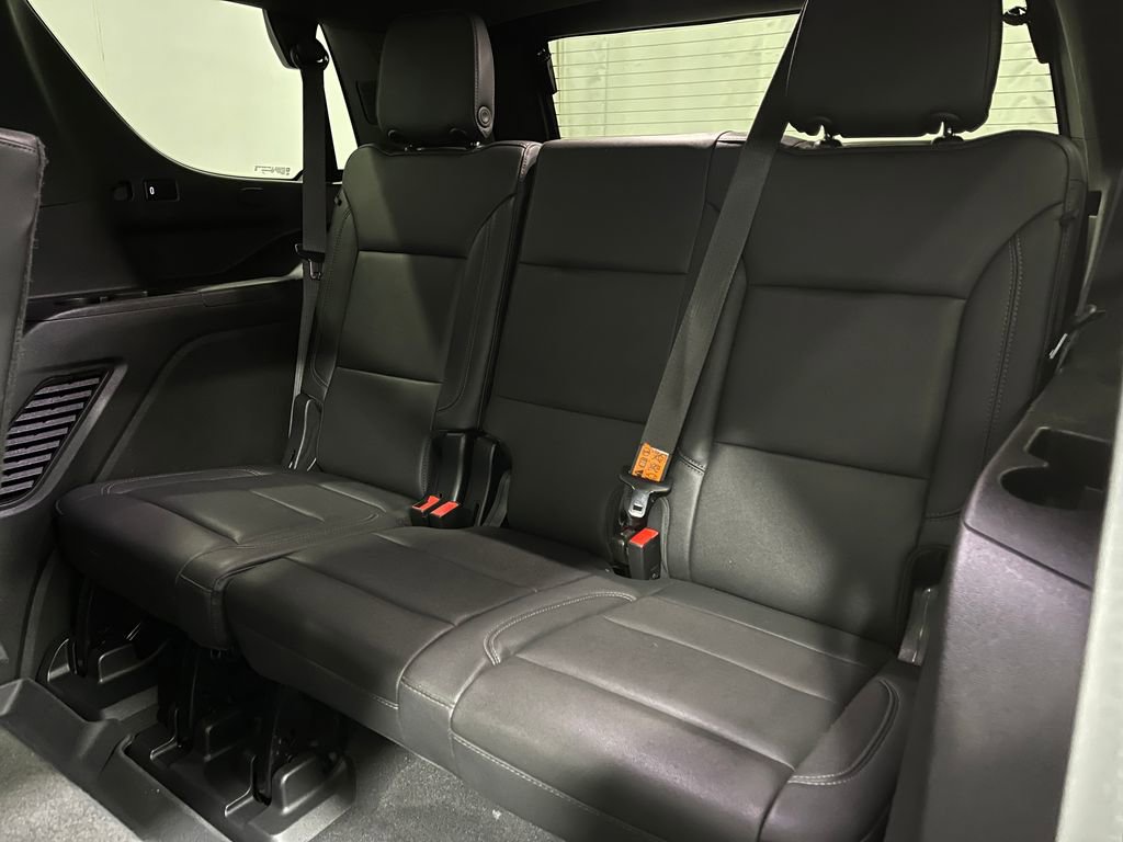 Used 2023 Chevrolet Tahoe LT w/ Luxury Package image 32