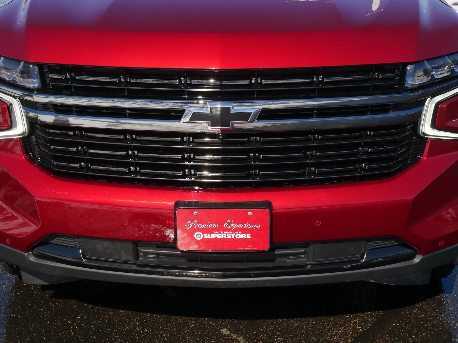 Used 2021 Chevrolet Suburban RST w/ Luxury Package AWD/4WD image 8