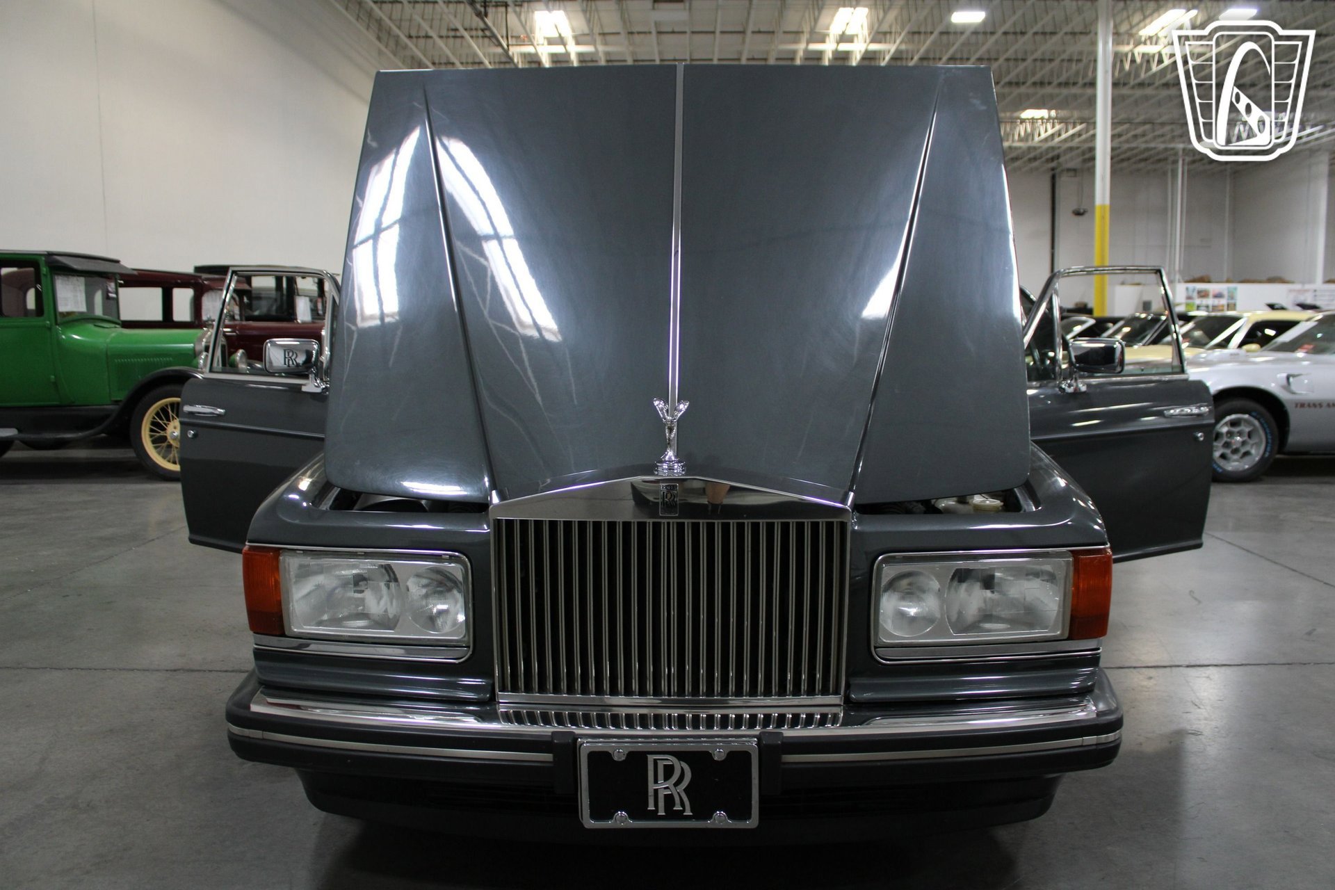 Used 1990 Rolls-Royce Silver Spur II RWD image 33