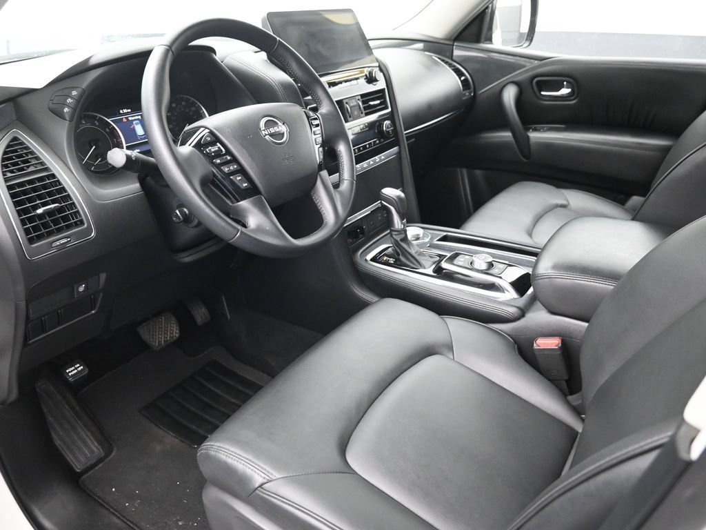 Used 2024 Nissan Armada SV w/ Cargo Package AWD/4WD image 9