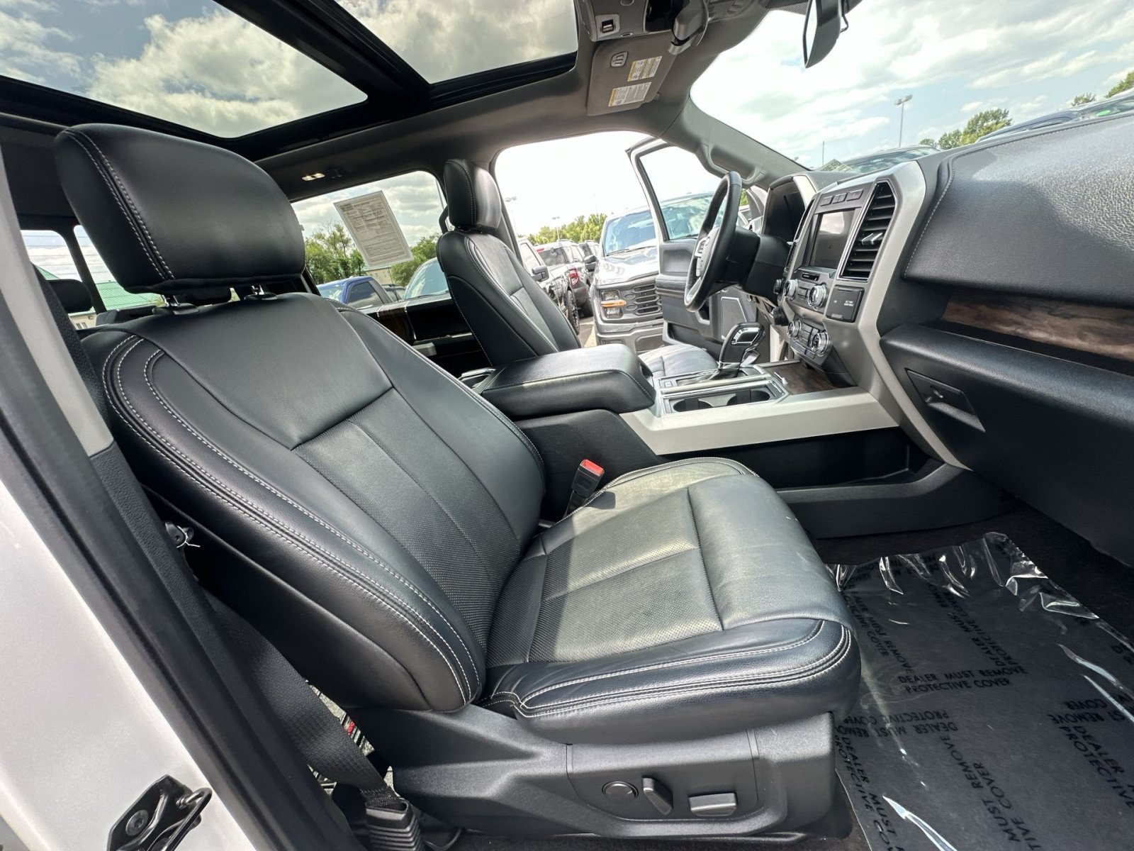 Certified 2020 Ford F150 Lariat w/ Equipment Group 502A Luxury AWD/4WD image 35