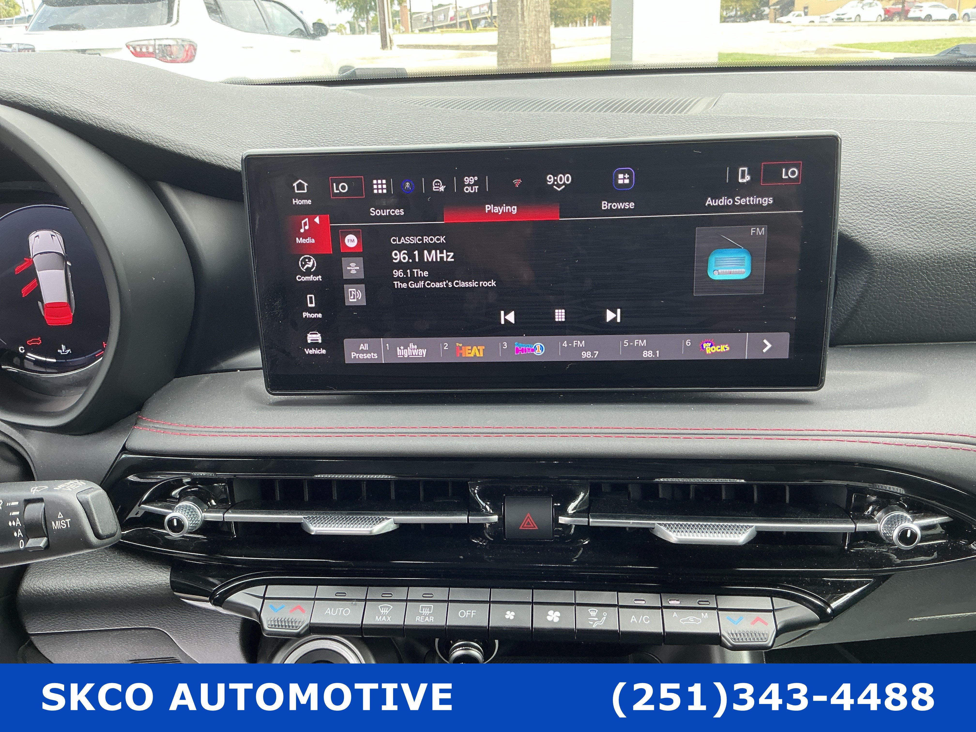 Used 2024 Dodge Hornet GT AWD/4WD image 16