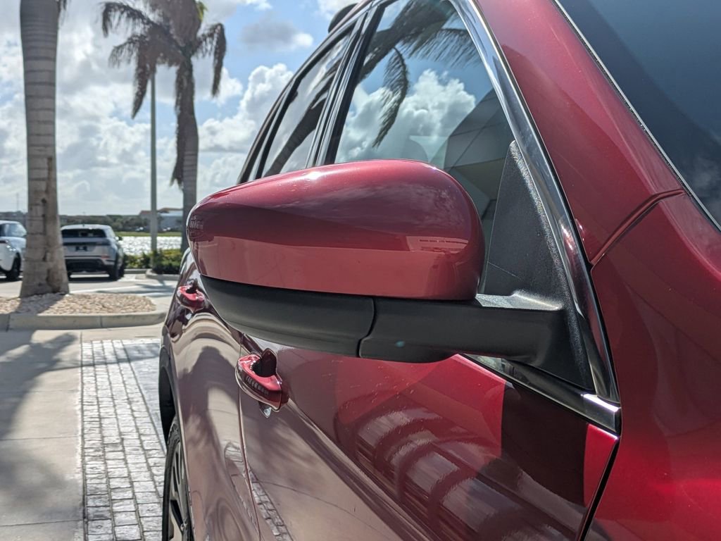 Used 2022 Ford Escape Titanium AWD/4WD image 13