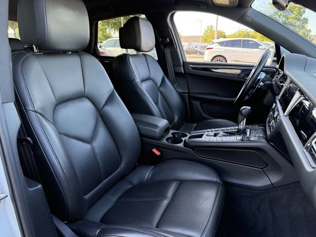 Used 2021 Porsche Macan S AWD/4WD image 23