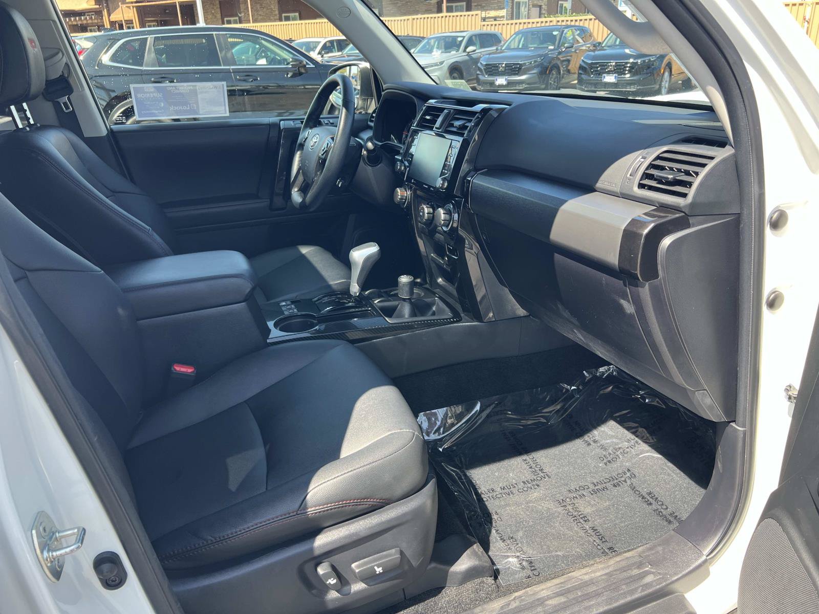 Used 2023 Toyota 4Runner TRD Off-Road Premium w/ Moonroof Package AWD/4WD image 31