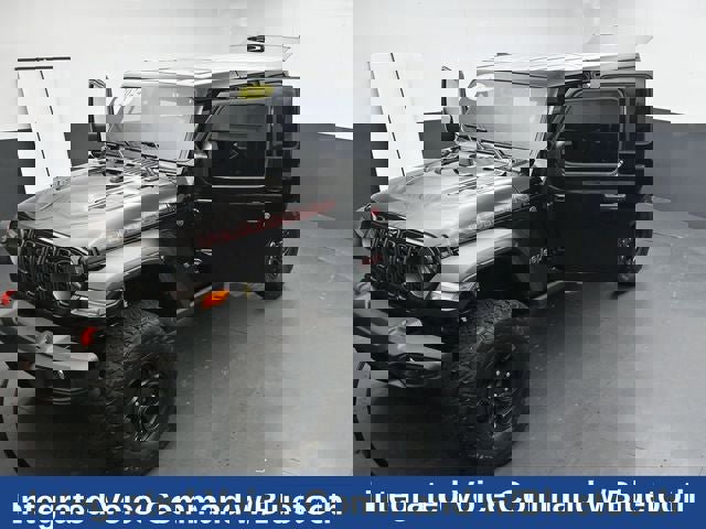 Used 2024 Jeep Wrangler Unlimited Rubicon w/ Technology Group image 37