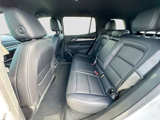 Used 2026 GMC Terrain Elevation w/ Elevation Premium Package FWD image 24