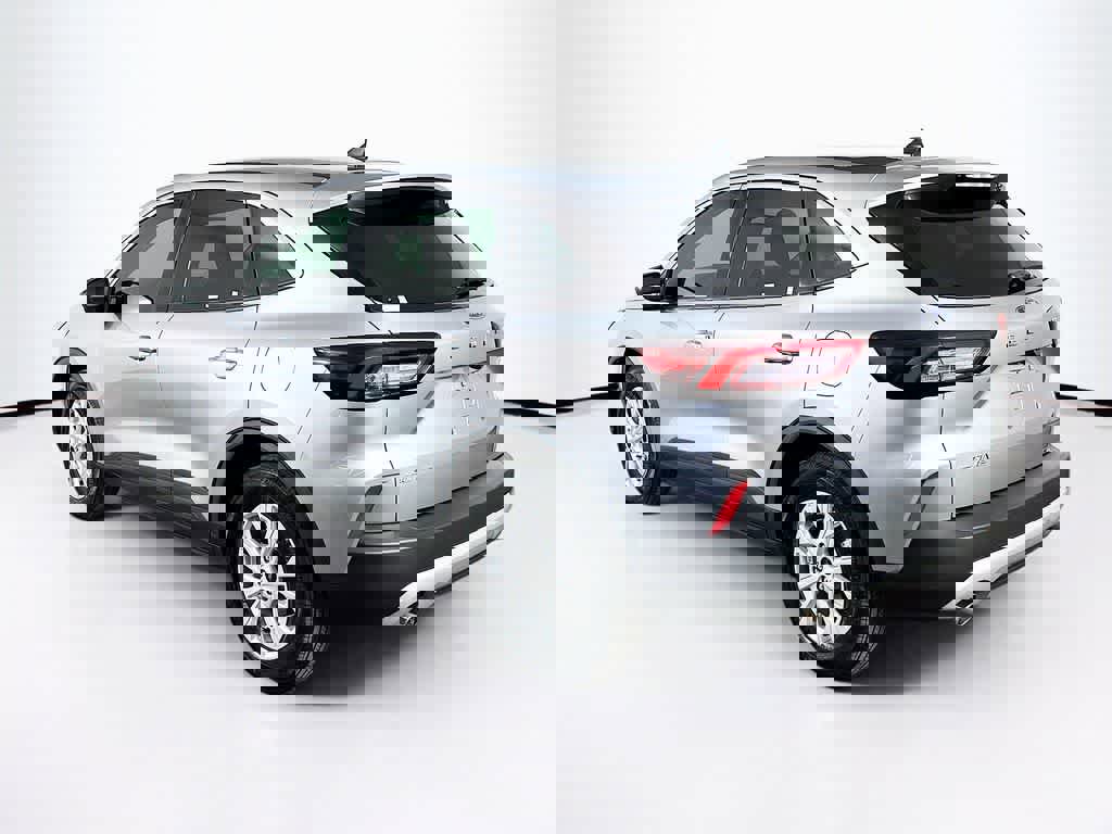 Used 2024 Ford Escape Active image 4