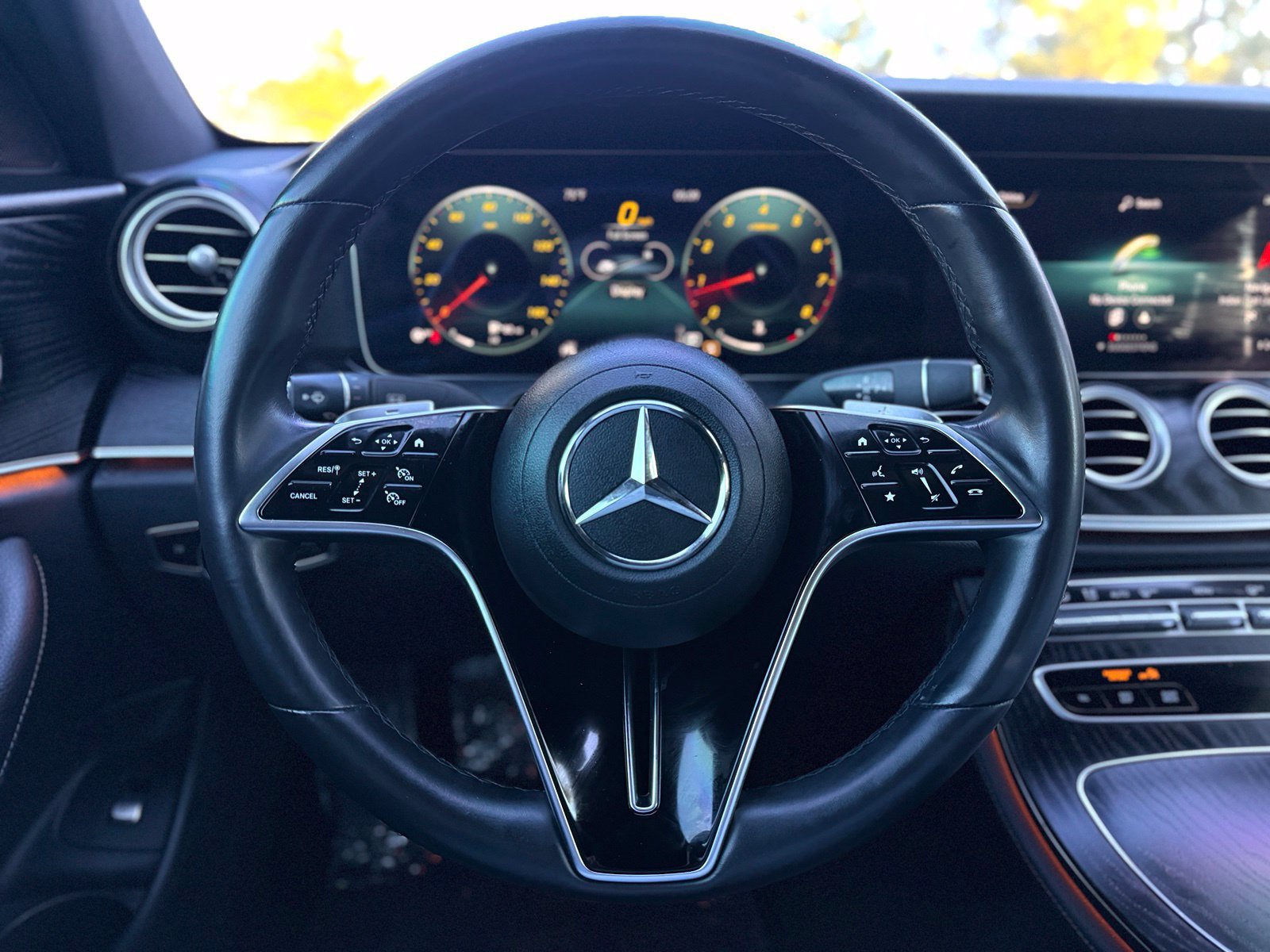 Used 2022 Mercedes-Benz E 350 Sedan image 25