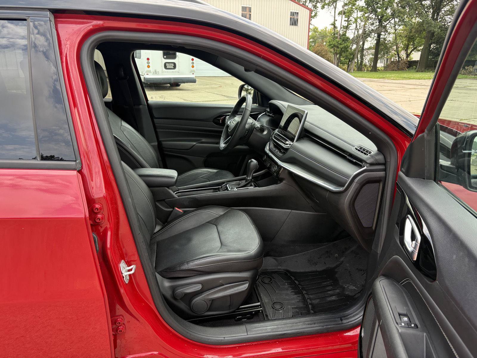 Used 2023 Jeep Compass High Altitude AWD/4WD image 16