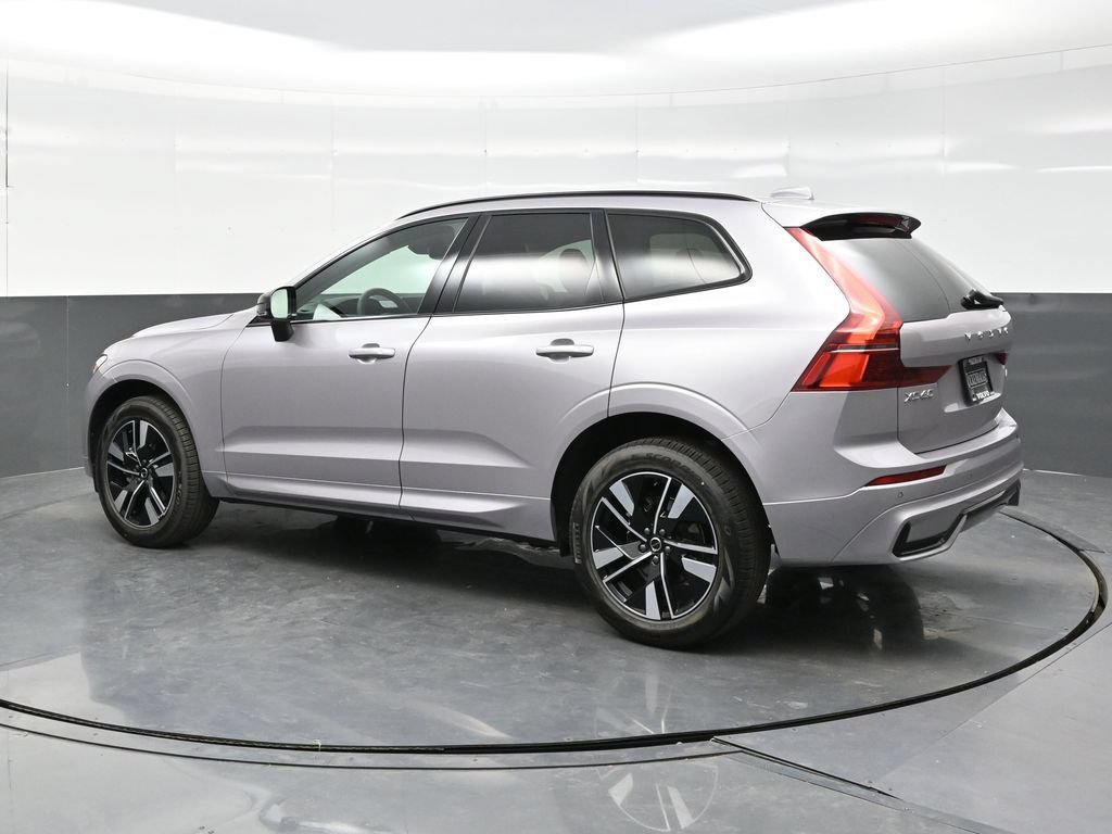 New 2026 Volvo XC60 B5 Core w/ Climate Package AWD/4WD image 4