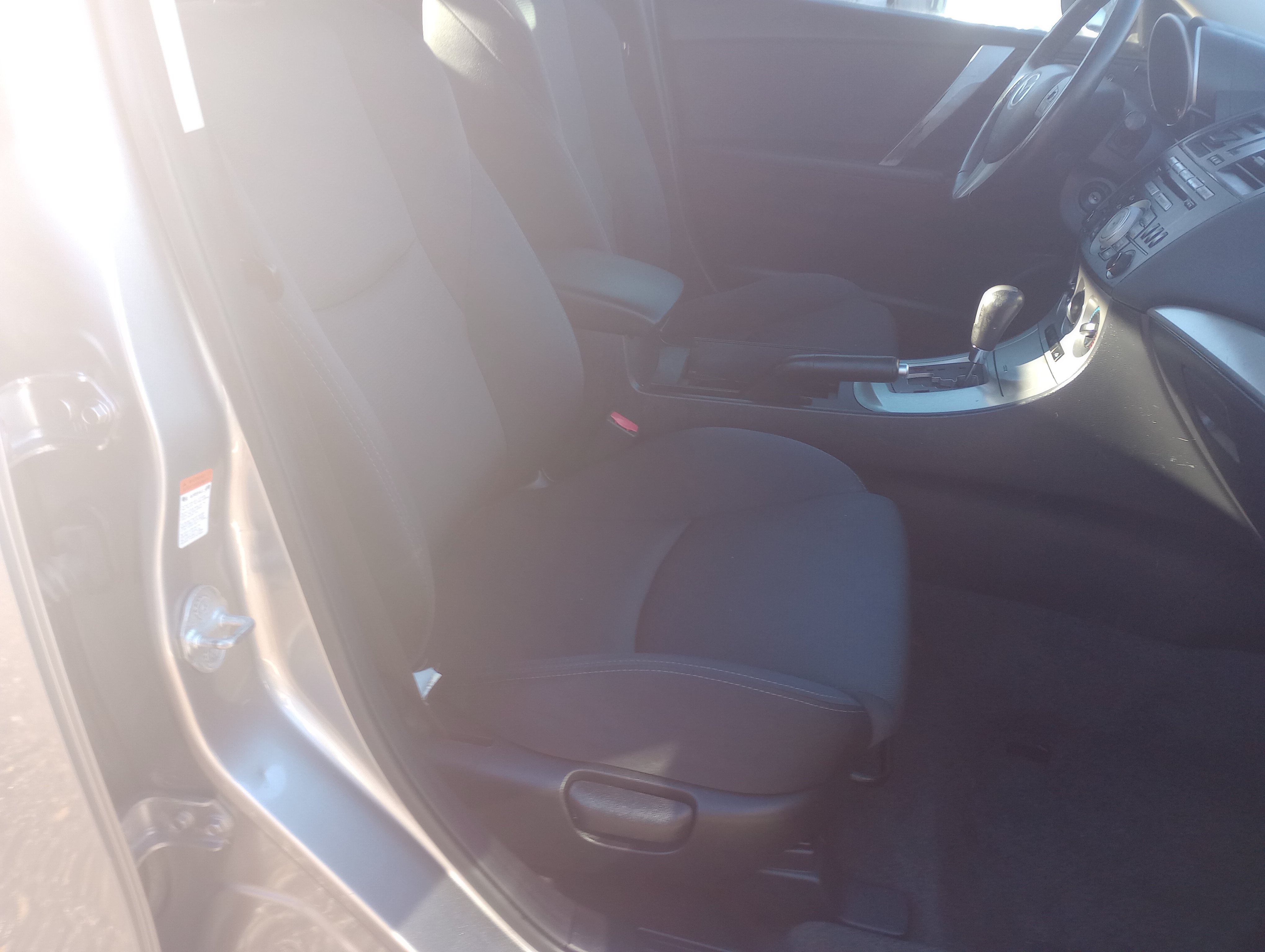 Used 2010 MAZDA MAZDA3 s Sport FWD image 15