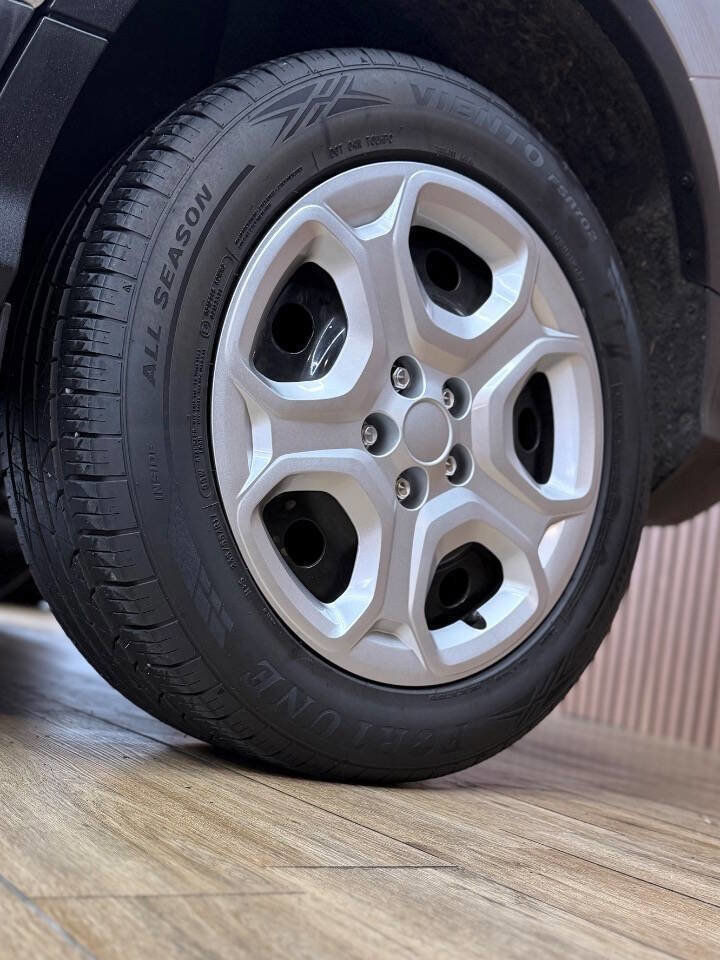 Used 2017 Ford Escape S image 11