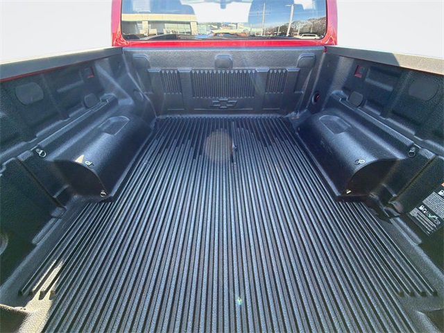 Used 2022 Chevrolet Colorado W/T w/ Custom Special Edition image 12