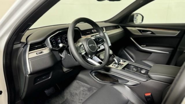 New 2026 Jaguar F-PACE R-Dynamic S AWD/4WD image 10