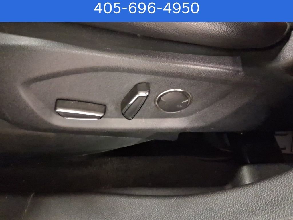 Used 2018 Ford Explorer XLT w/ Equipment Group 202A image 25