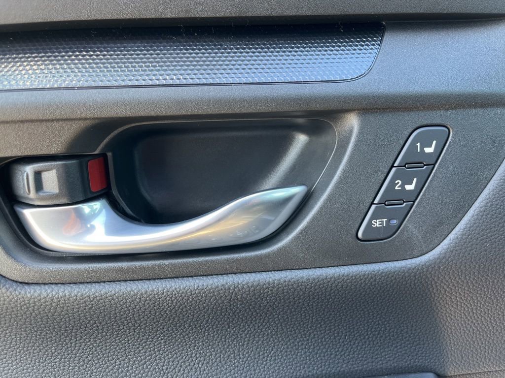 Used 2026 Honda CR-V Sport-L image 12