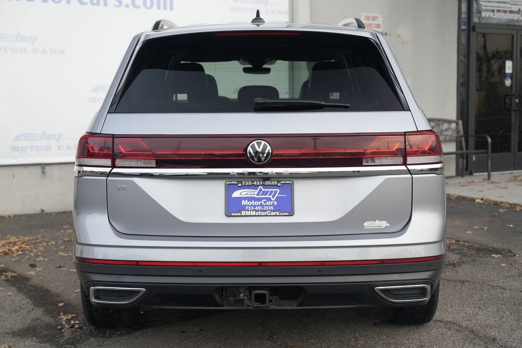 Used 2024 Volkswagen Atlas SE image 6