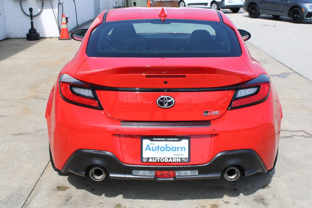 Used 2025 Toyota GR86 Premium w/ ALL Weather Mat Package (TMS) image 5