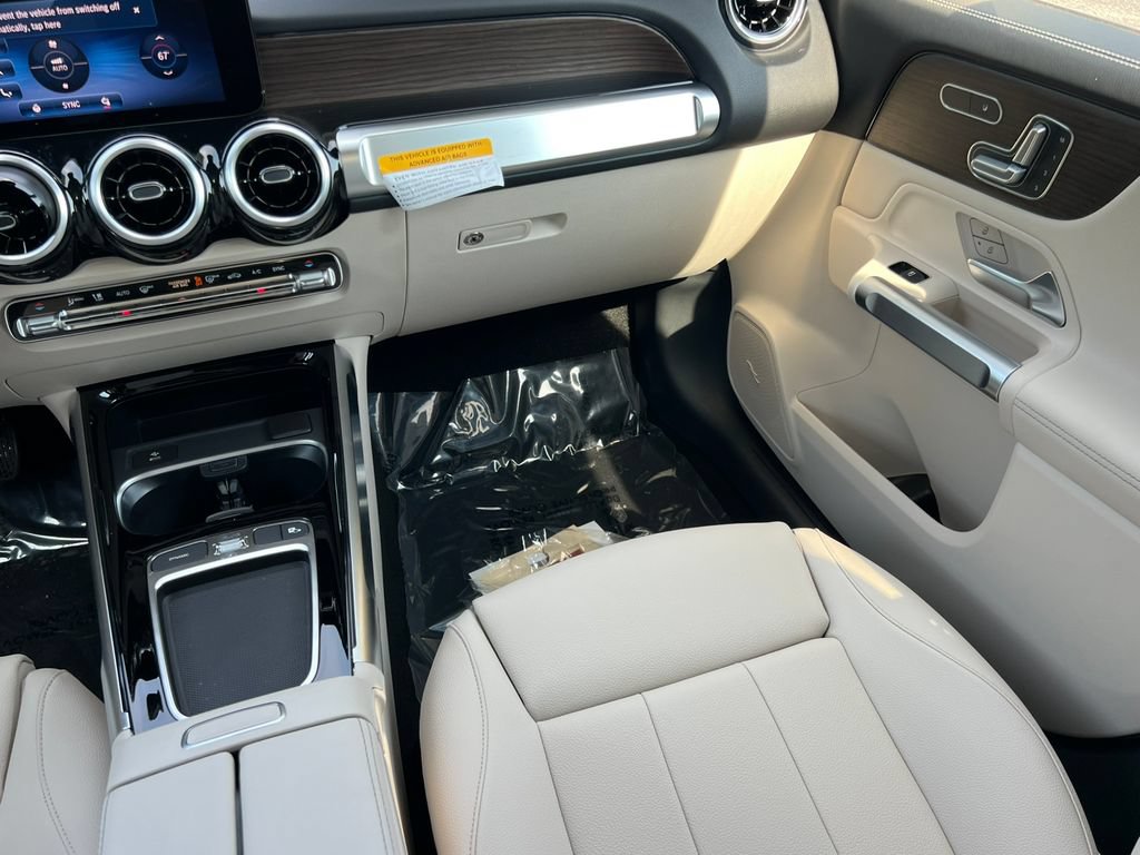 New 2026 Mercedes-Benz GLB 250 4MATIC image 29