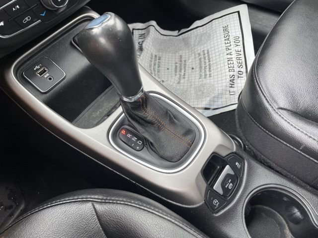 Used 2020 Jeep Compass Latitude FWD image 19