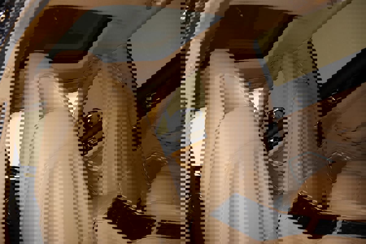 Used 2018 Porsche Panamera 4 image 73