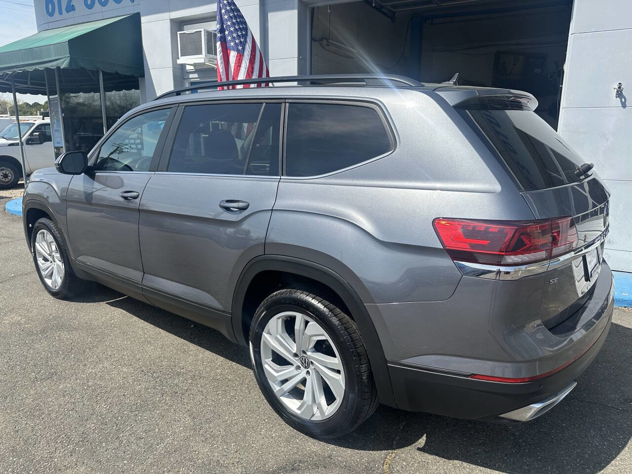Used 2022 Volkswagen Atlas SE AWD/4WD image 8