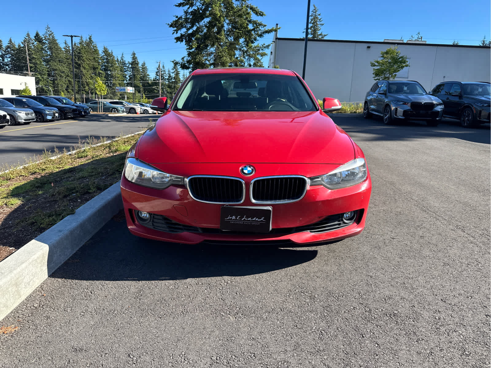 Used 2015 BMW 328i xDrive Sedan AWD/4WD image 2