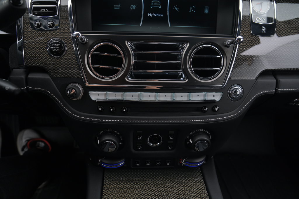 Used 2020 Rolls-Royce Wraith RWD image 44