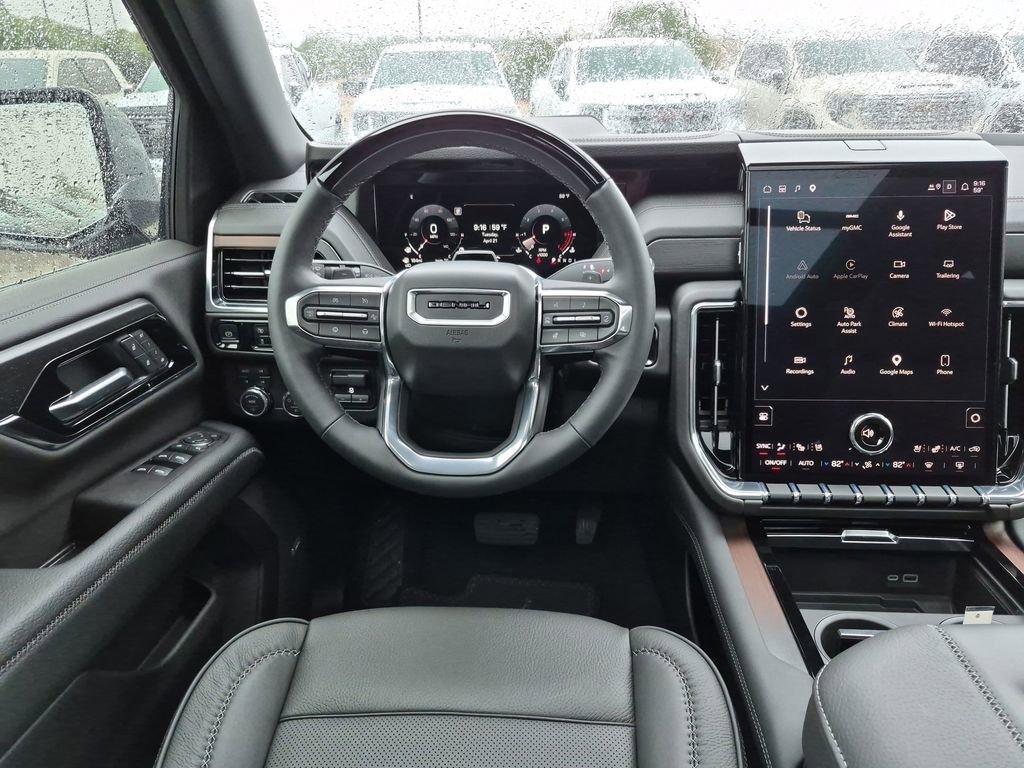 Used 2026 GMC Yukon Denali w/ Denali Reserve Package image 32