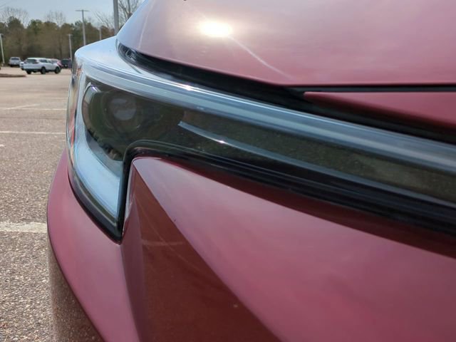 Used 2025 Toyota Corolla LE FWD image 10